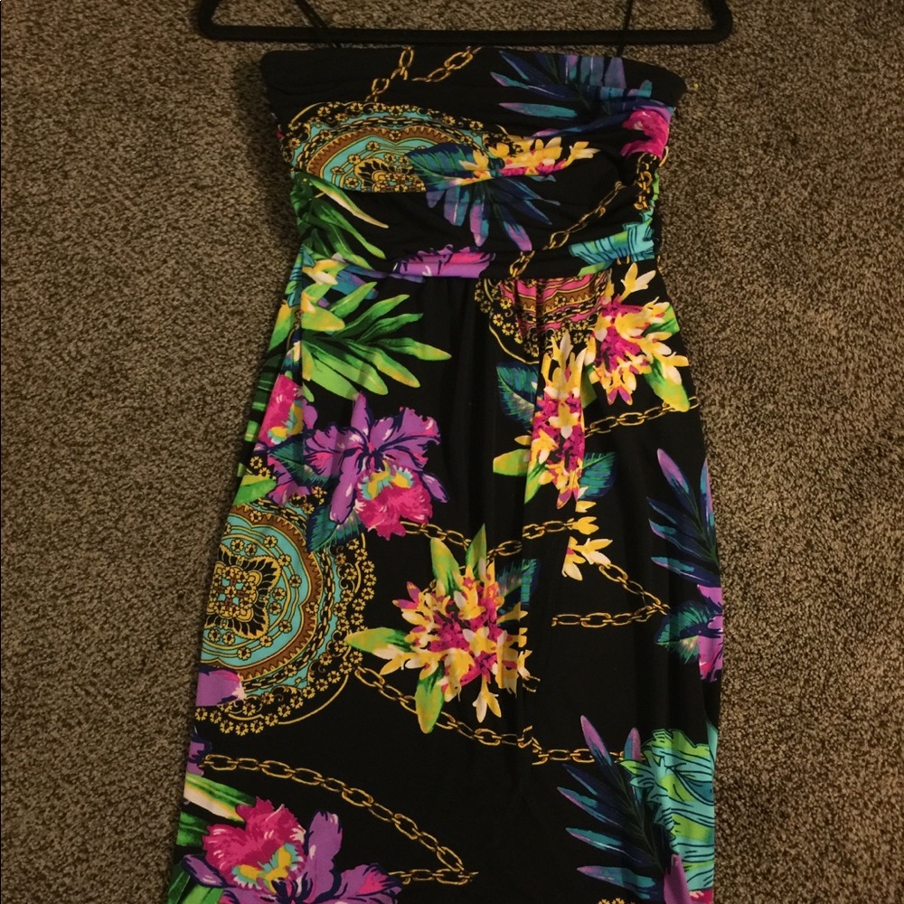 ❌❌❌SOLD❌❌❌Strapless Dress